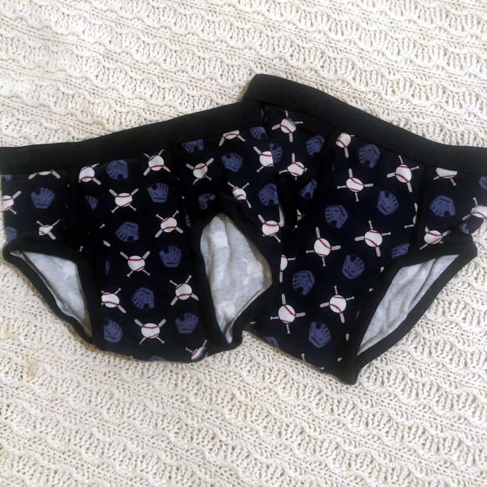 Boys GYMBOREE brief baseball underwear. Sz 7/8